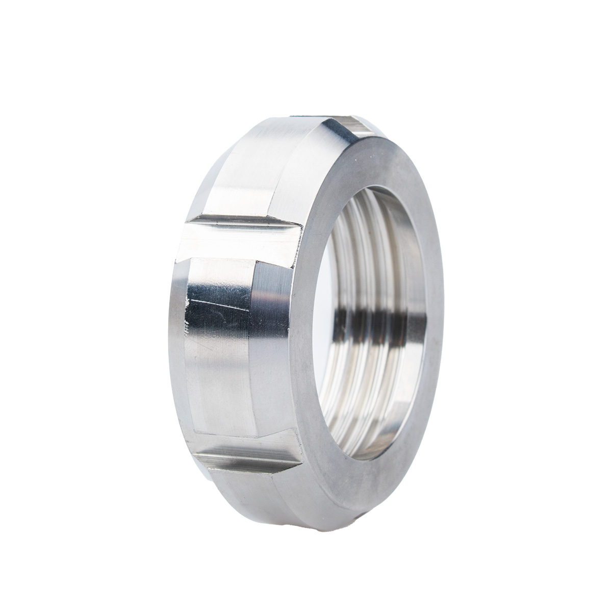 DIN 11852 union nut DIN-13 installed in sanitary piping system